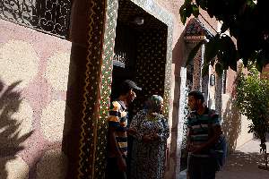 Marrakech. Des bénévoles font de la prévention dans les familles de victimes.